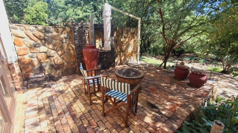 4 Bedroom Property for Sale in Boschenvaal River Front Lodges Free State